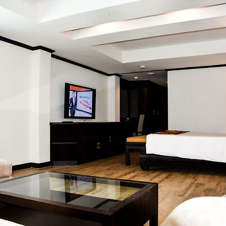 Pride Beach Resort - Adults Only Patong 외부 사진