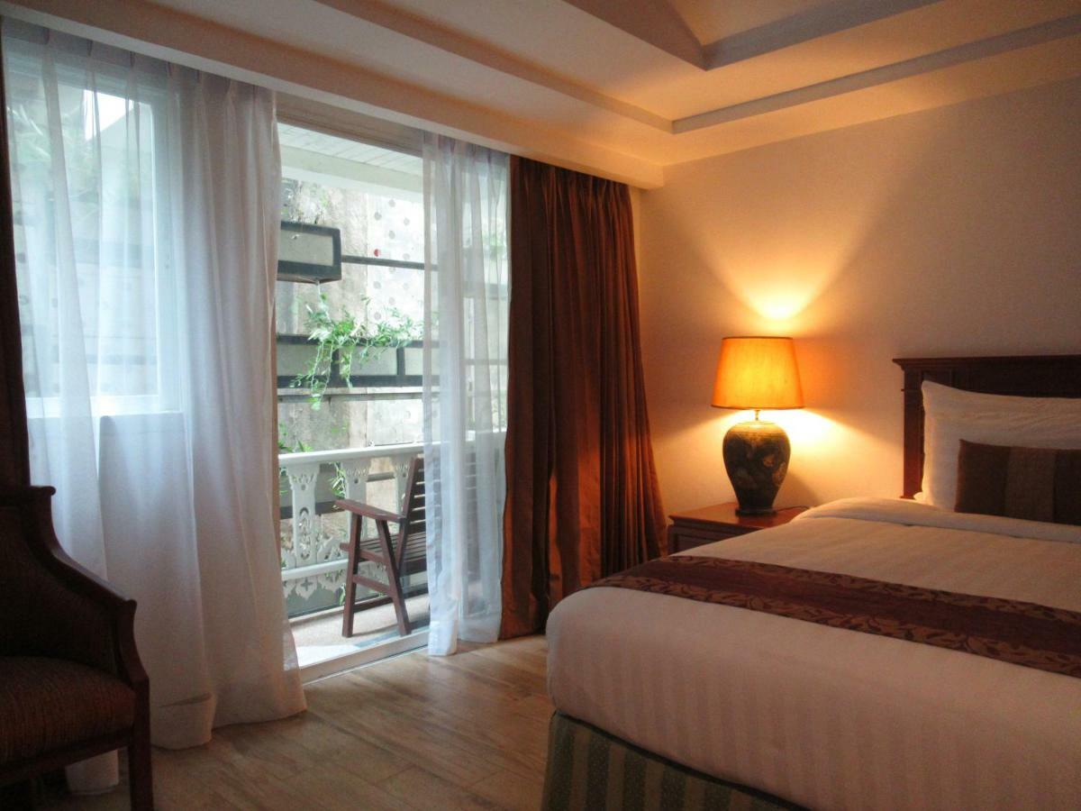 Pride Beach Resort - Adults Only Patong 외부 사진