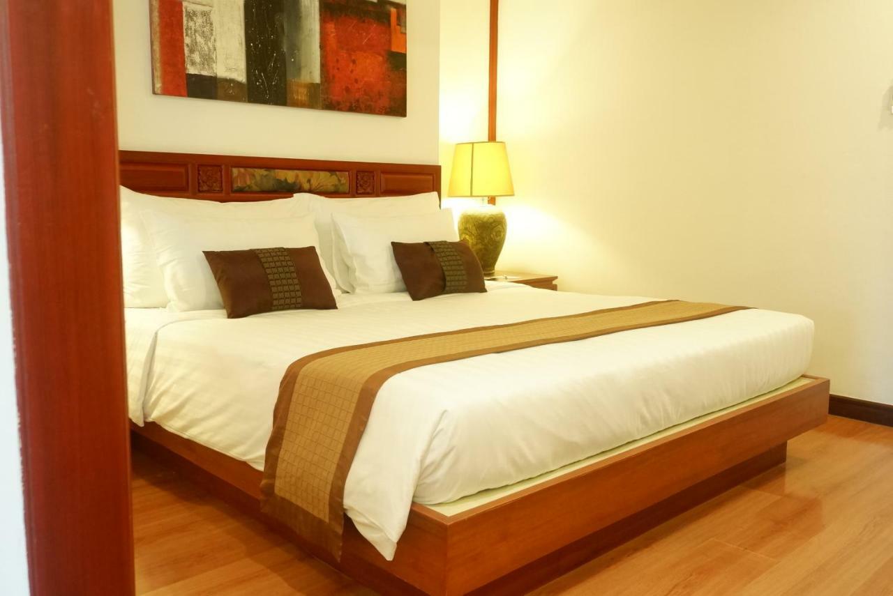 Pride Beach Resort - Adults Only Patong 외부 사진